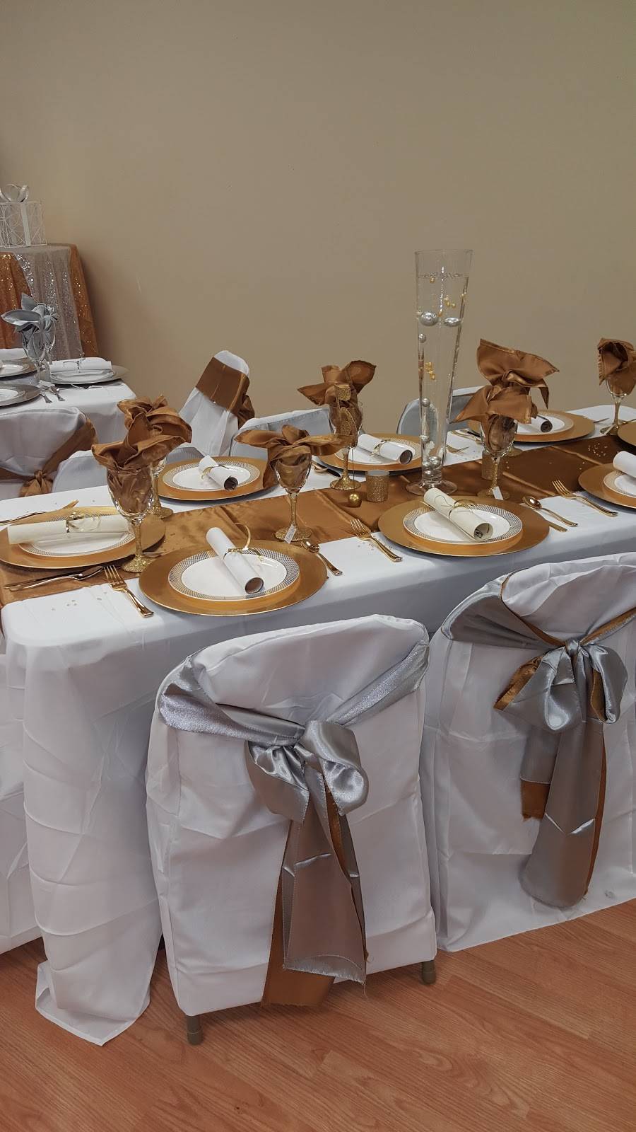 Divas Kitchen Catering Only | restaurant | 9 W Main St, Norristown, PA 19401, USA | 4846747967 OR +1 484-674-7967