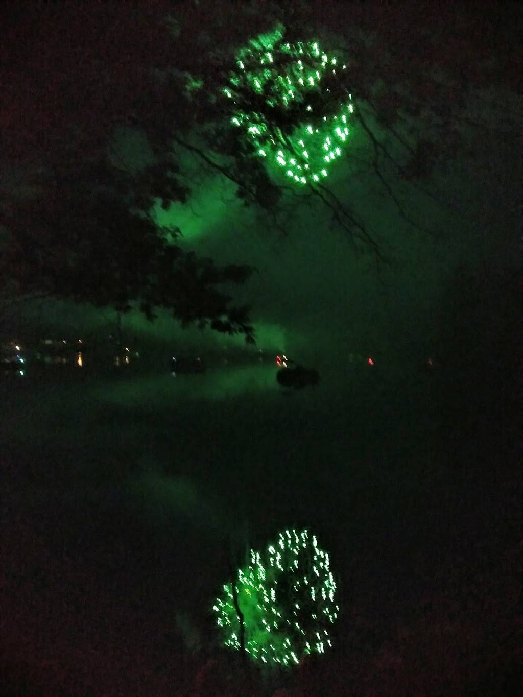 Aka Lakeside | restaurant | N8560 N Hay Creek Rd #8901, Willard, WI 54493, USA | 7152676432 OR +1 715-267-6432