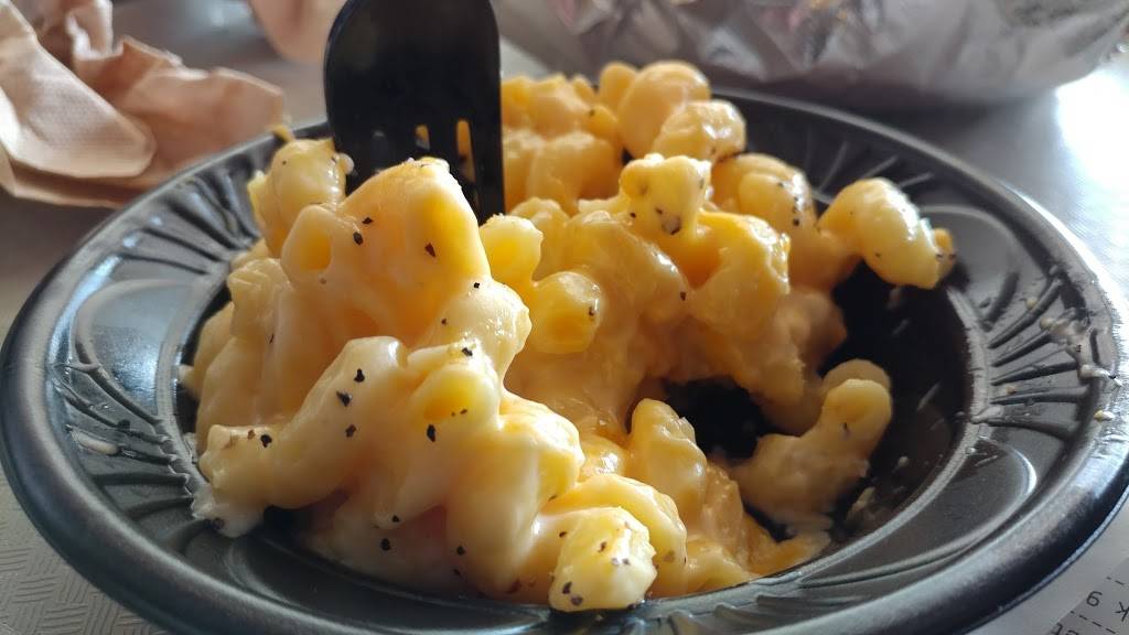 Villa Italian Kitchen | restaurant | 2800 Southcenter Mall Suite Fc4, Seattle, WA 98188, USA | 2062461567 OR +1 206-246-1567