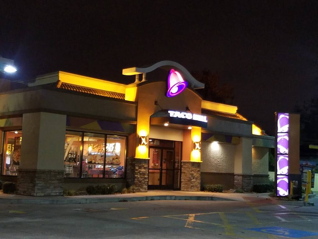 Taco Bell | meal takeaway | 5506 E Mockingbird Ln, Dallas, TX 75206, USA | 2148215751 OR +1 214-821-5751
