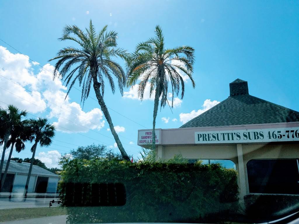 Presuttis Italian Subs | restaurant | 3600 Okeechobee Rd, Fort Pierce, FL 34947, USA | 7724657767 OR +1 772-465-7767