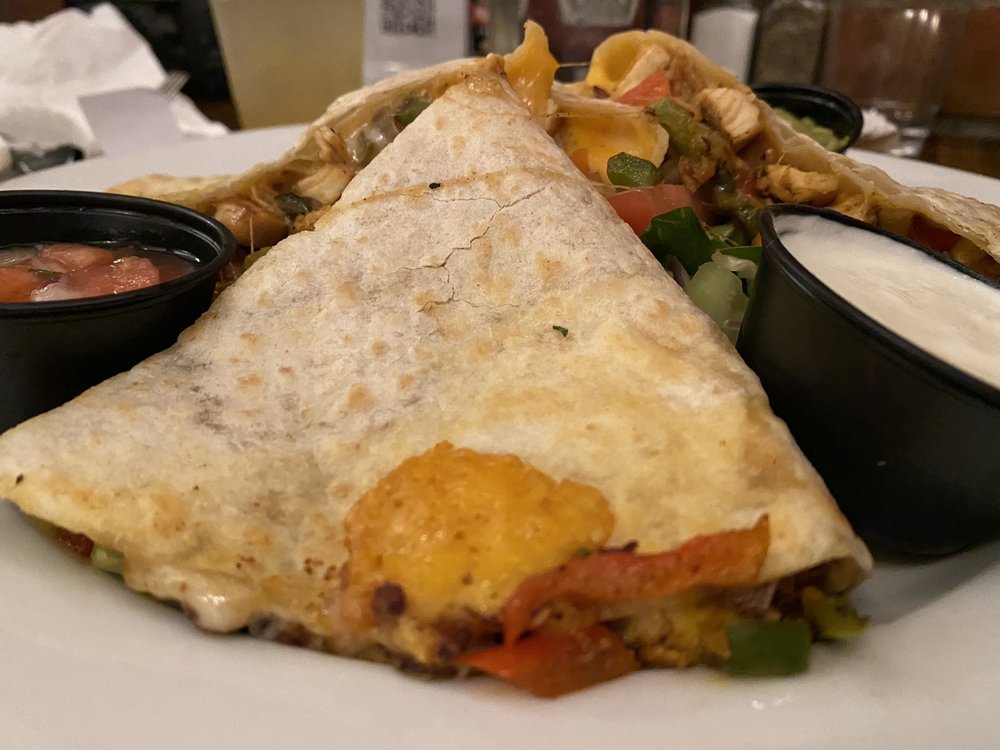 Heritage Bar & Restaurant | restaurant | 960 McLean Ave, Yonkers, NY 10704, USA | 9147767532 OR +1 914-776-7532