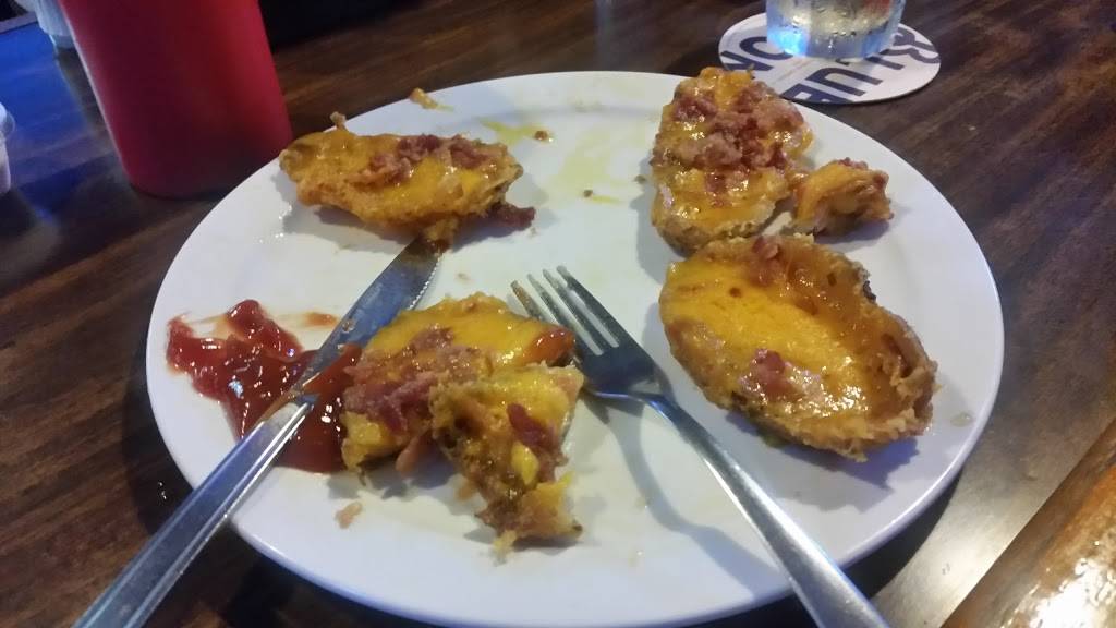 Mack Daddys | restaurant | 1031 IN-62, Charlestown, IN 47111, USA | 8122561092 OR +1 812-256-1092