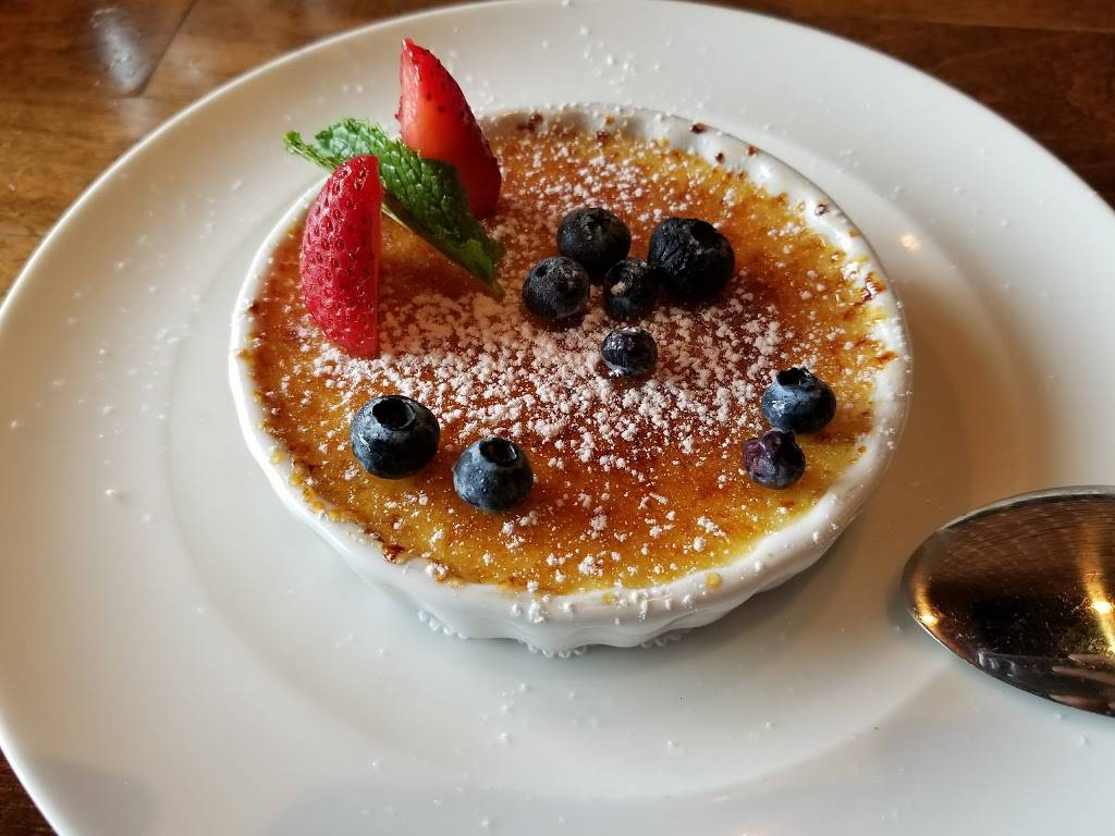 Salt Factory Pub | restaurant | 102 S Main St, Alpharetta, GA 30009, USA | 7707521888 OR +1 770-752-1888