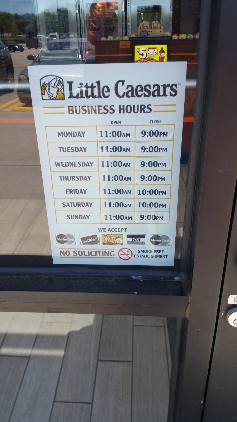 Little Caesars Pizza | meal takeaway | 2645 Arapaho Rd, Garland, TX 75044, USA | 9725307681 OR +1 972-530-7681