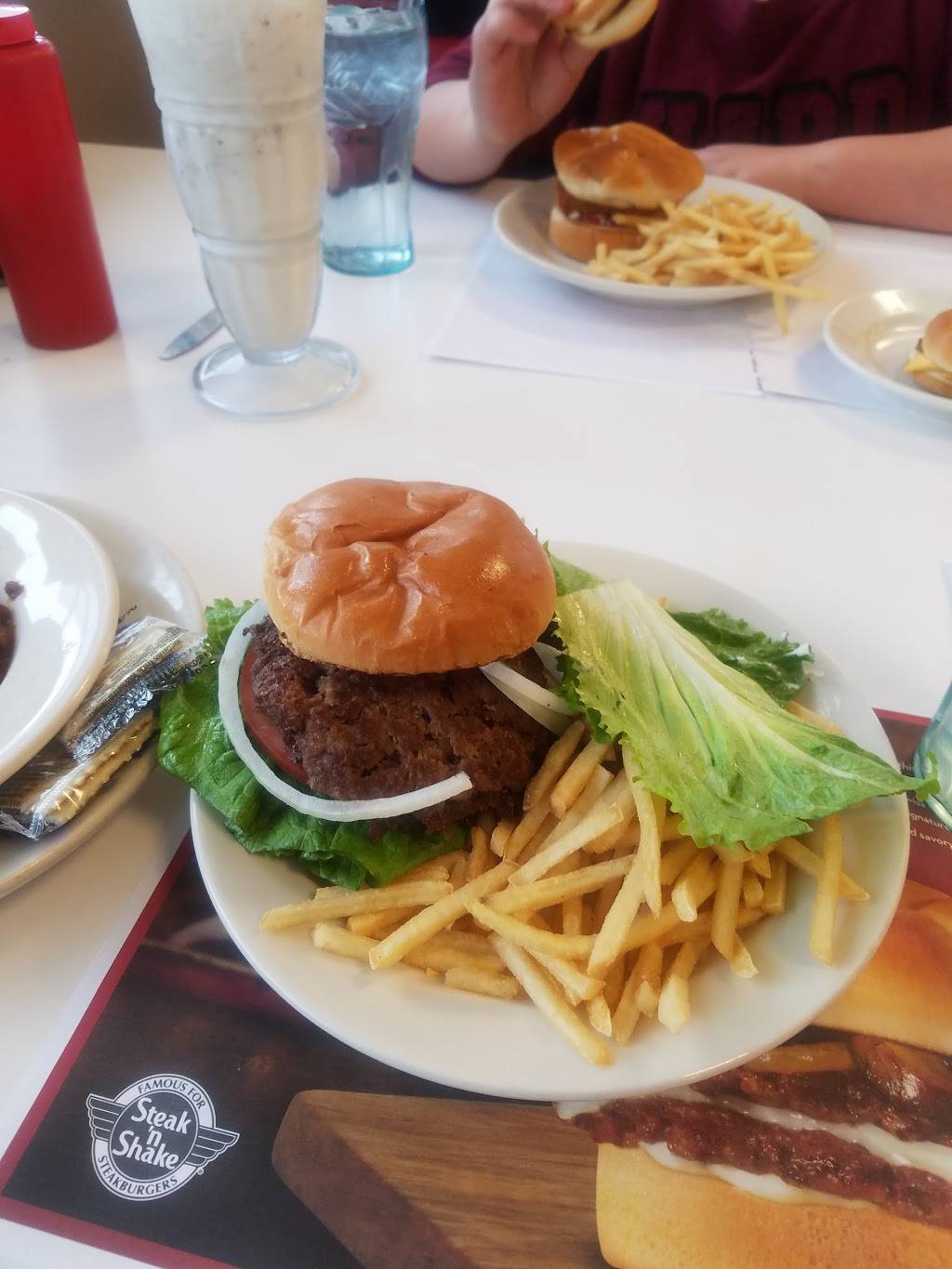 Steak n Shake | restaurant | 6786 Applewood Blvd, Boardman, OH 44512, USA | 3309650753 OR +1 330-965-0753