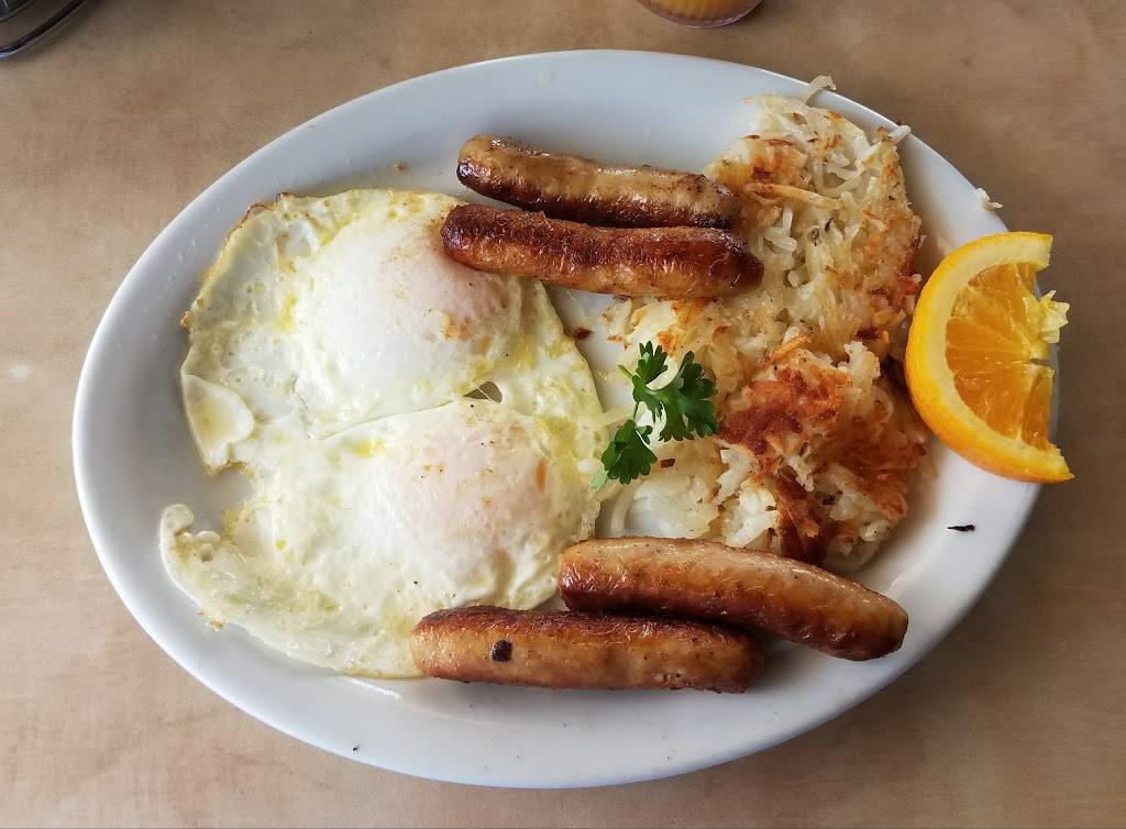 Diner On Main | restaurant | 201 W Main St, Alhambra, CA 91801, USA | 6262813488 OR +1 626-281-3488