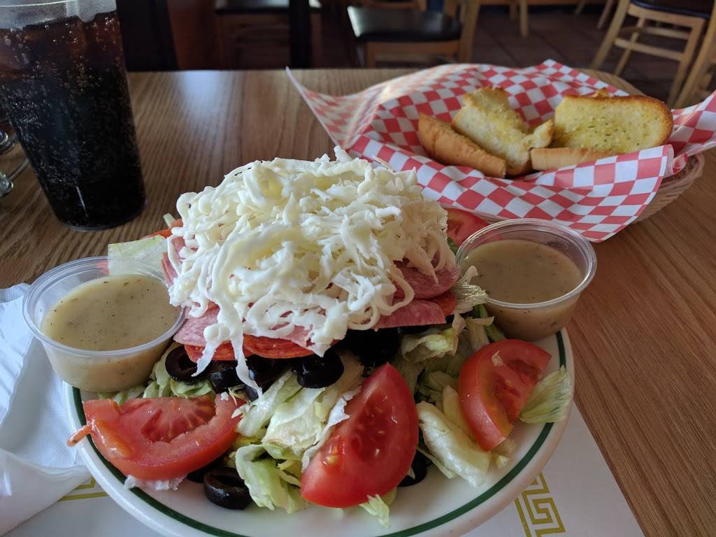 Genoveses Pizza | restaurant | 2900 W Main St, Alhambra, CA 91801, USA | 6262895667 OR +1 626-289-5667