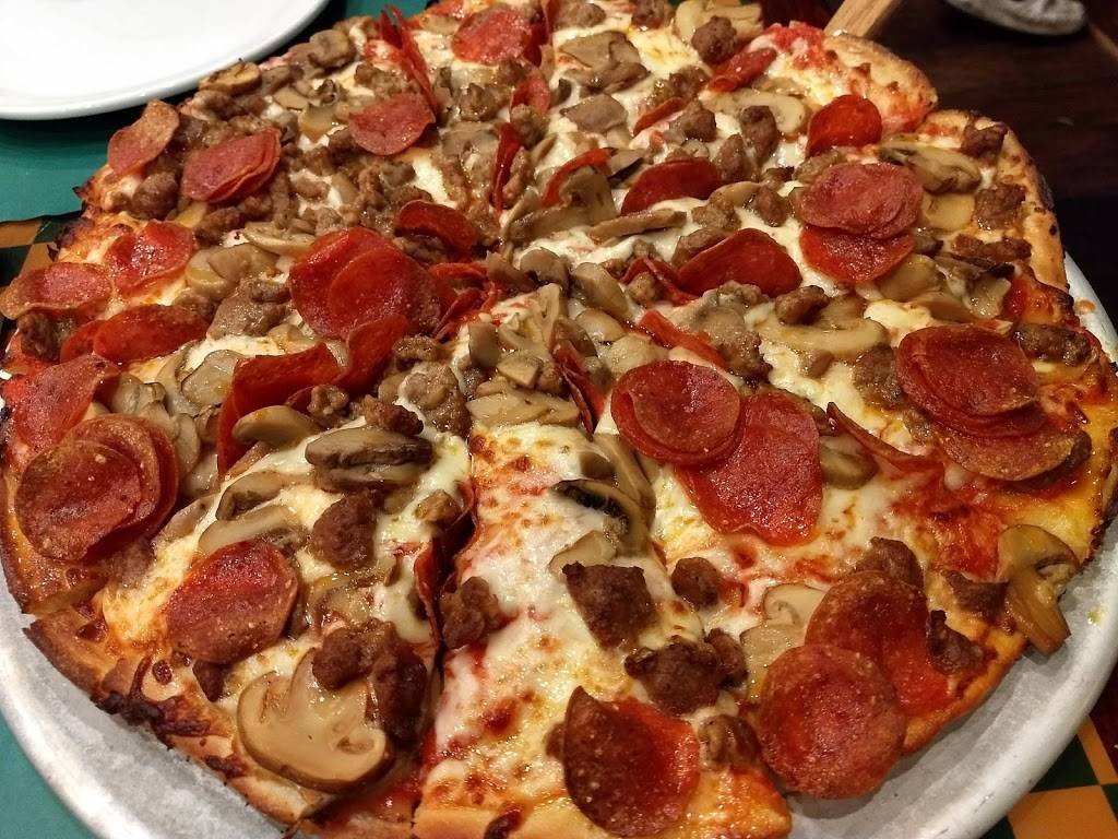 Angies | restaurant | 4th St NW, Barberton, OH 44203, USA | 3307456056 OR +1 330-745-6056