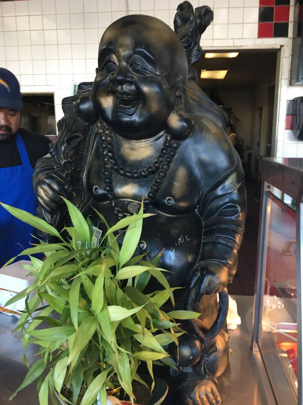 Star Express | restaurant | 3124 E Plaza Blvd, National City, CA 91950, USA | 6194720364 OR +1 619-472-0364