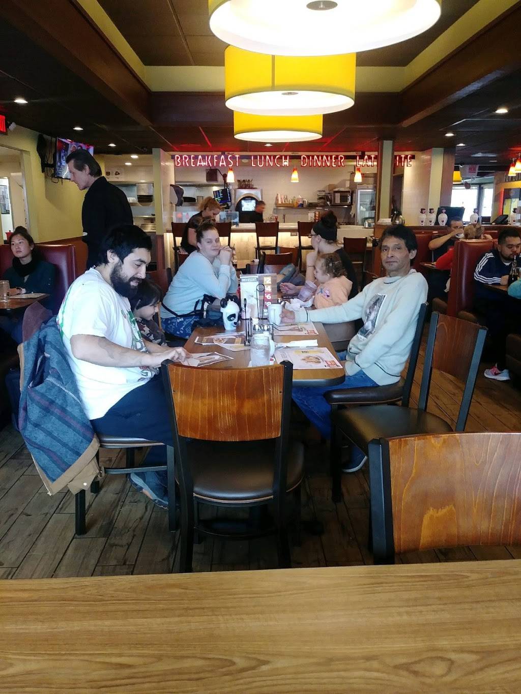 Firehouse Subs Greenwich | meal delivery | 2413 N Greenwich Rd Ste 103, Wichita, KS 67226, USA | 3162952200 OR +1 316-295-2200