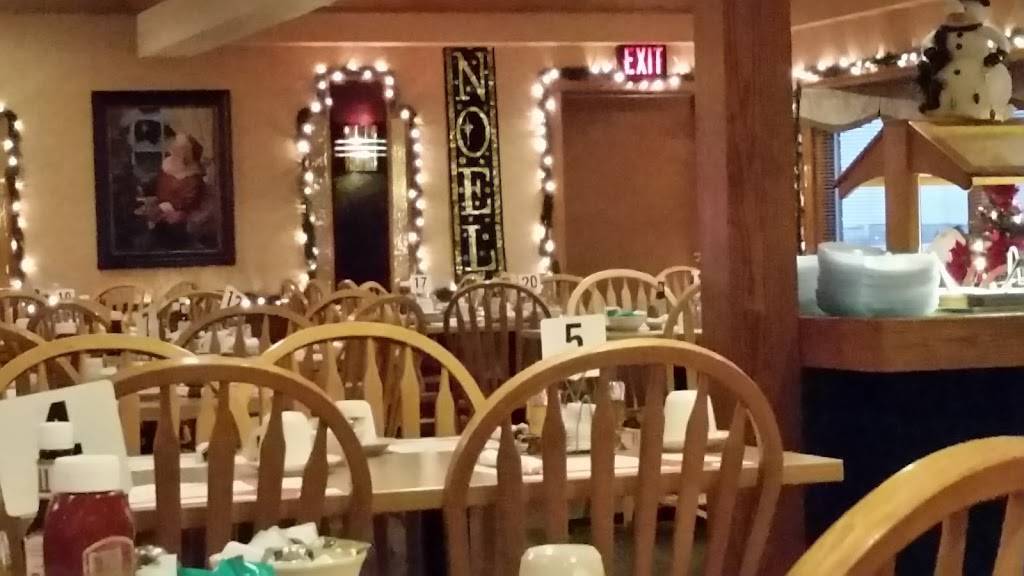 Out-O-Town Supper club | restaurant | N2161 Town Club Rd, Kaukauna, WI 54130, USA | 9207660414 OR +1 920-766-0414