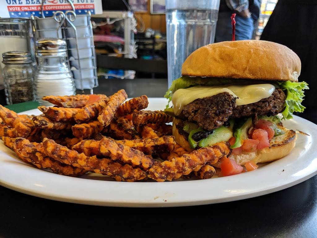 Hamburg Inn No. 2 | restaurant | 214 N Linn St, Iowa City, IA 52245, USA | 3193375512 OR +1 319-337-5512