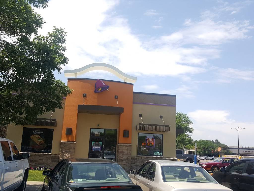 Taco Bell | meal takeaway | 1607 S Havana St, Aurora, CO 80012, USA | 3037453978 OR +1 303-745-3978