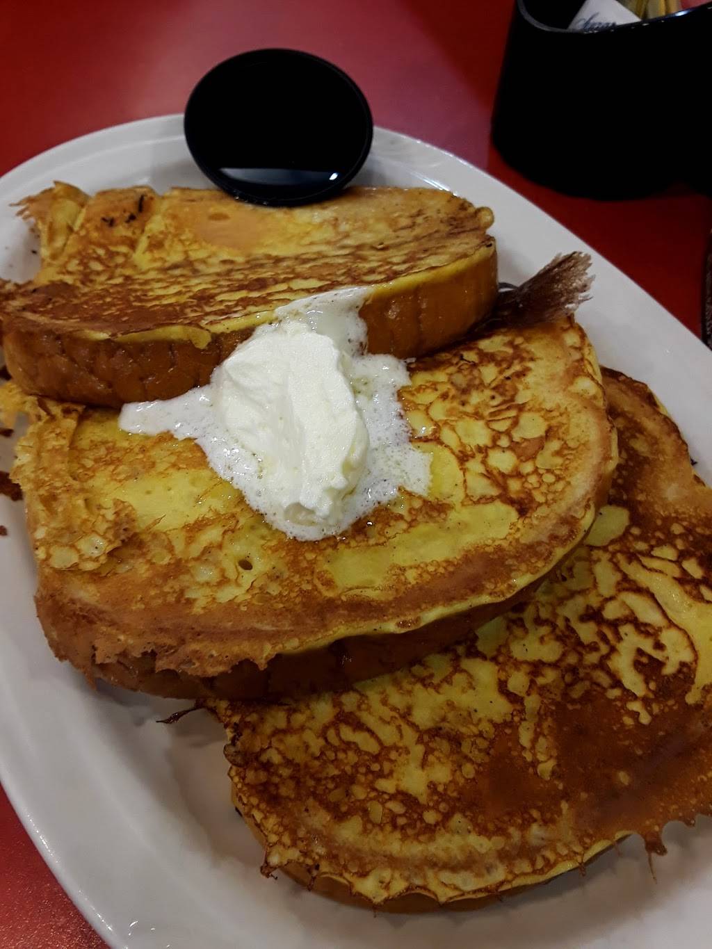 Friendlys | restaurant | 1745 Northampton St, Holyoke, MA 01040, USA | 4135364332 OR +1 413-536-4332