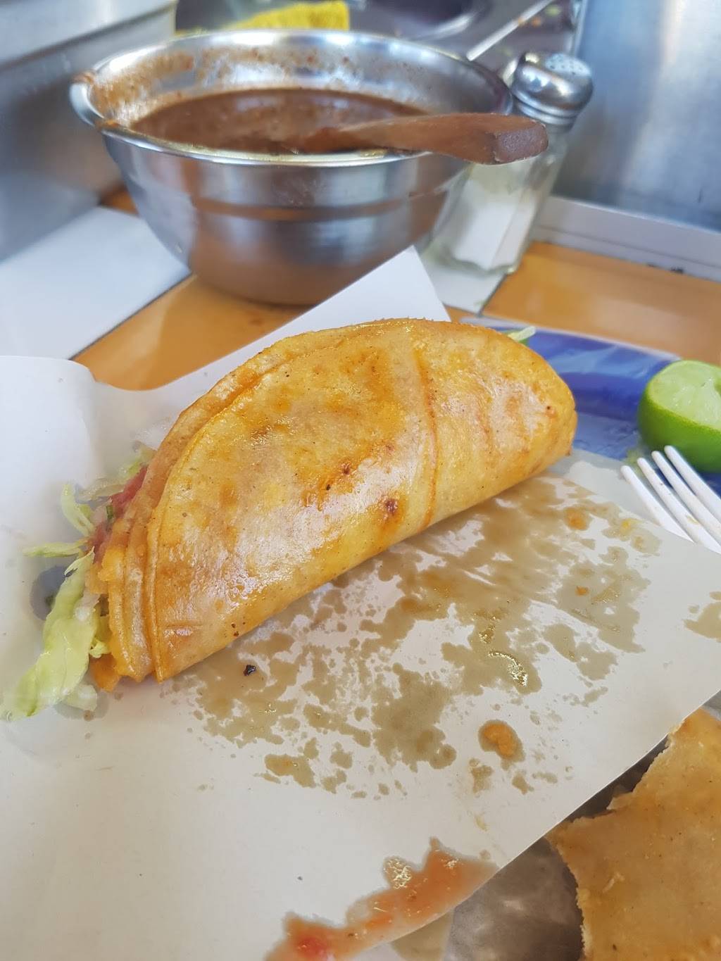 TACOS A VAPOR Gil | restaurant | Lázaro Cárdenas 602, Otay Constituyentes, 22457 Tijuana, B.C., Mexico | 016642104717 OR +52 664 210 4717