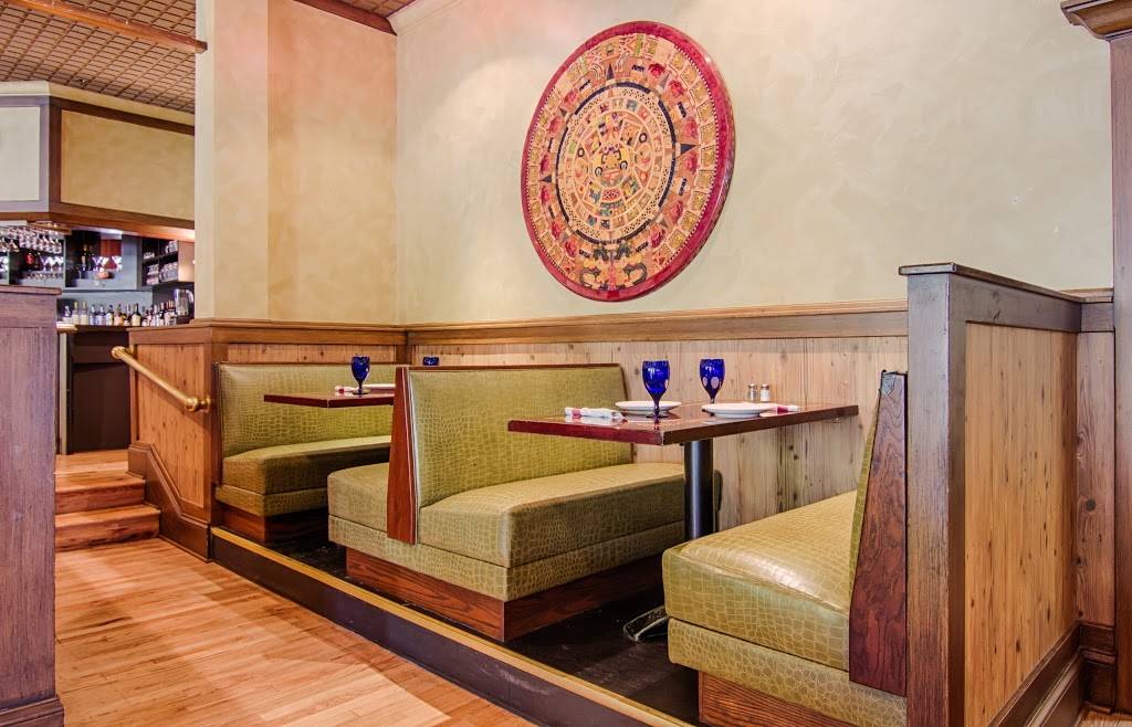 Las Fuentes Restaurant | meal takeaway | 9001 Waukegan Rd, Morton Grove, IL 60053, USA | 8479830248 OR +1 847-983-0248