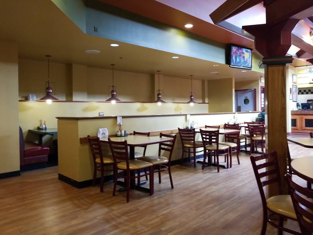 Rocky Rococo Pan Style Pizza | restaurant | 7952 Tree Ln, Madison, WI 53717, USA | 6088291444 OR +1 608-829-1444