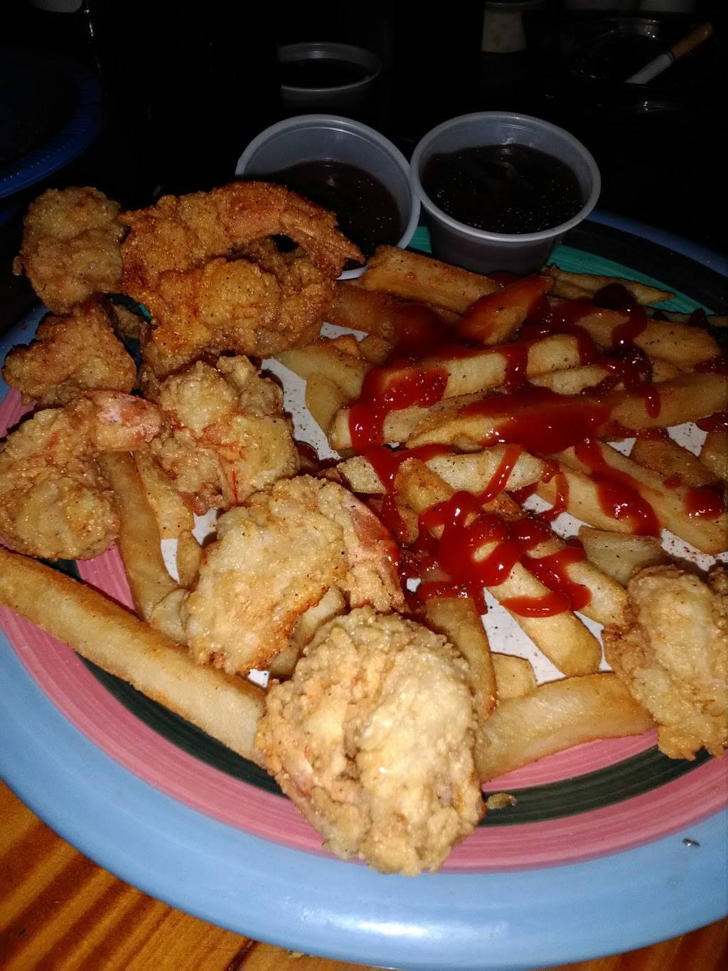 18th Street Fishing Pier Bar & Grill | restaurant | 101 18th St, San Leon, TX 77539, USA | 2813392600 OR +1 281-339-2600