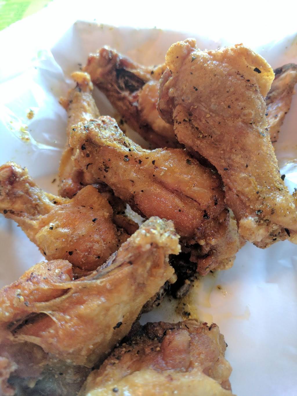 JR Crickets Briarcliff Rd | restaurant | 4805 Briarcliff Rd NE #106, Atlanta, GA 30345, USA | 6783957495 OR +1 678-395-7495