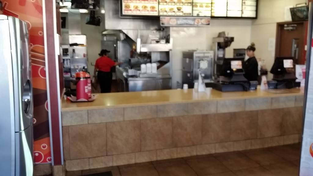 Jack in the Box | restaurant | 2352 E Thompson Blvd, Ventura, CA 93003, USA | 8056436617 OR +1 805-643-6617