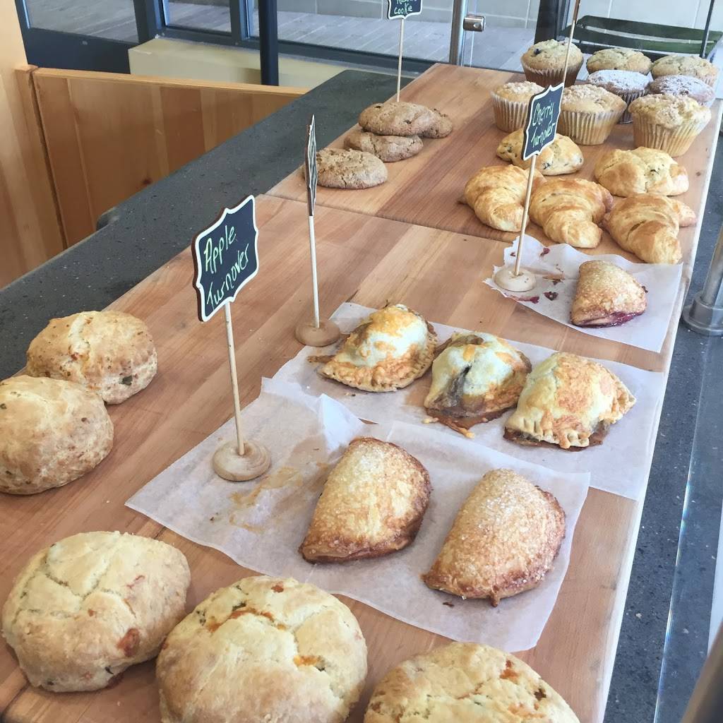 Spring Mill Bread Company | restaurant | 2201 N Pershing Dr, Arlington, VA 22201, USA | 5719700418 OR +1 571-970-0418