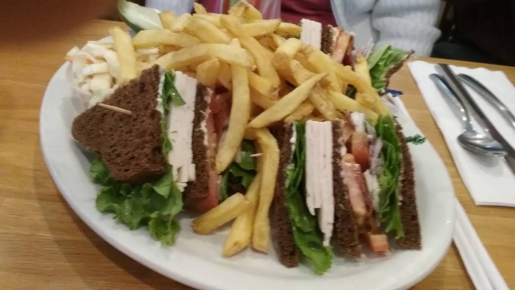 Sunrise Grill | restaurant | 182 State Rd, Kittery, ME 03904, USA | 2074395748 OR +1 207-439-5748