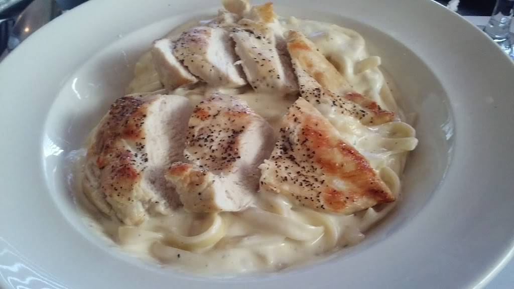 Mezza Luna Restaurant | restaurant | 253 Main St, Buzzards Bay, MA 02532, USA | 5087594667 OR +1 508-759-4667