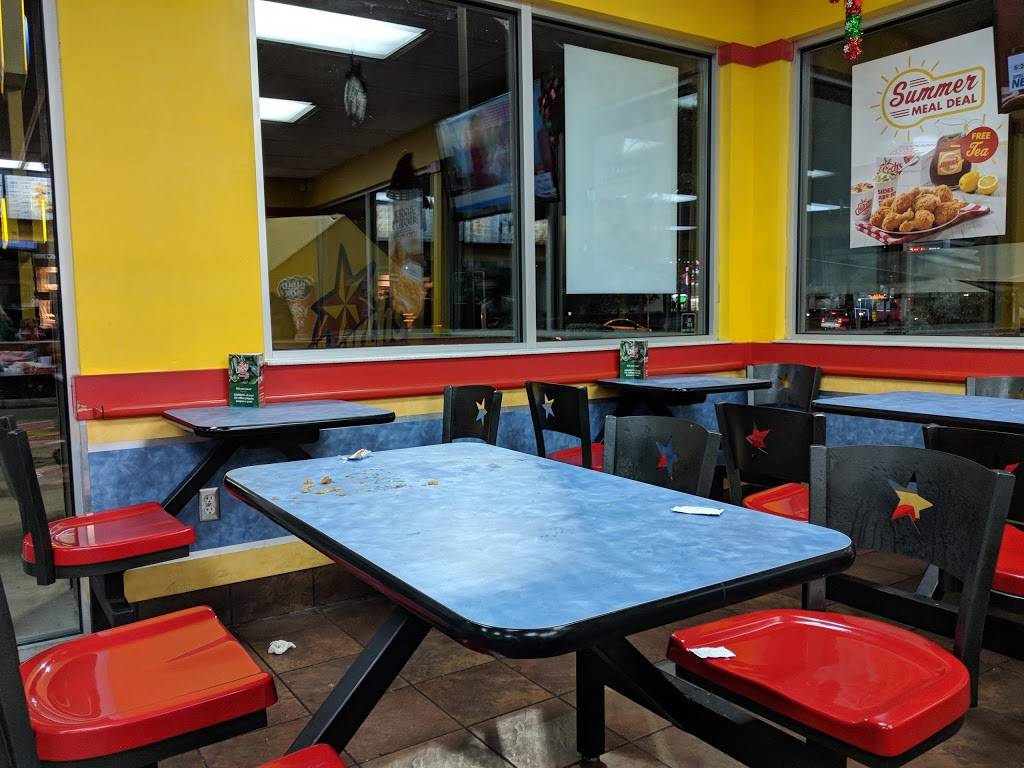 Churchs Chicken | restaurant | 2219 E Fletcher Ave, Tampa, FL 33612, USA | 8139759451 OR +1 813-975-9451