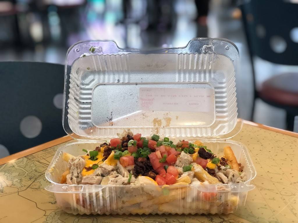 Mr Potato Spread | restaurant | 9501 Arlington Expy FC2, Jacksonville, FL 32225, USA | 9042574548 OR +1 904-257-4548