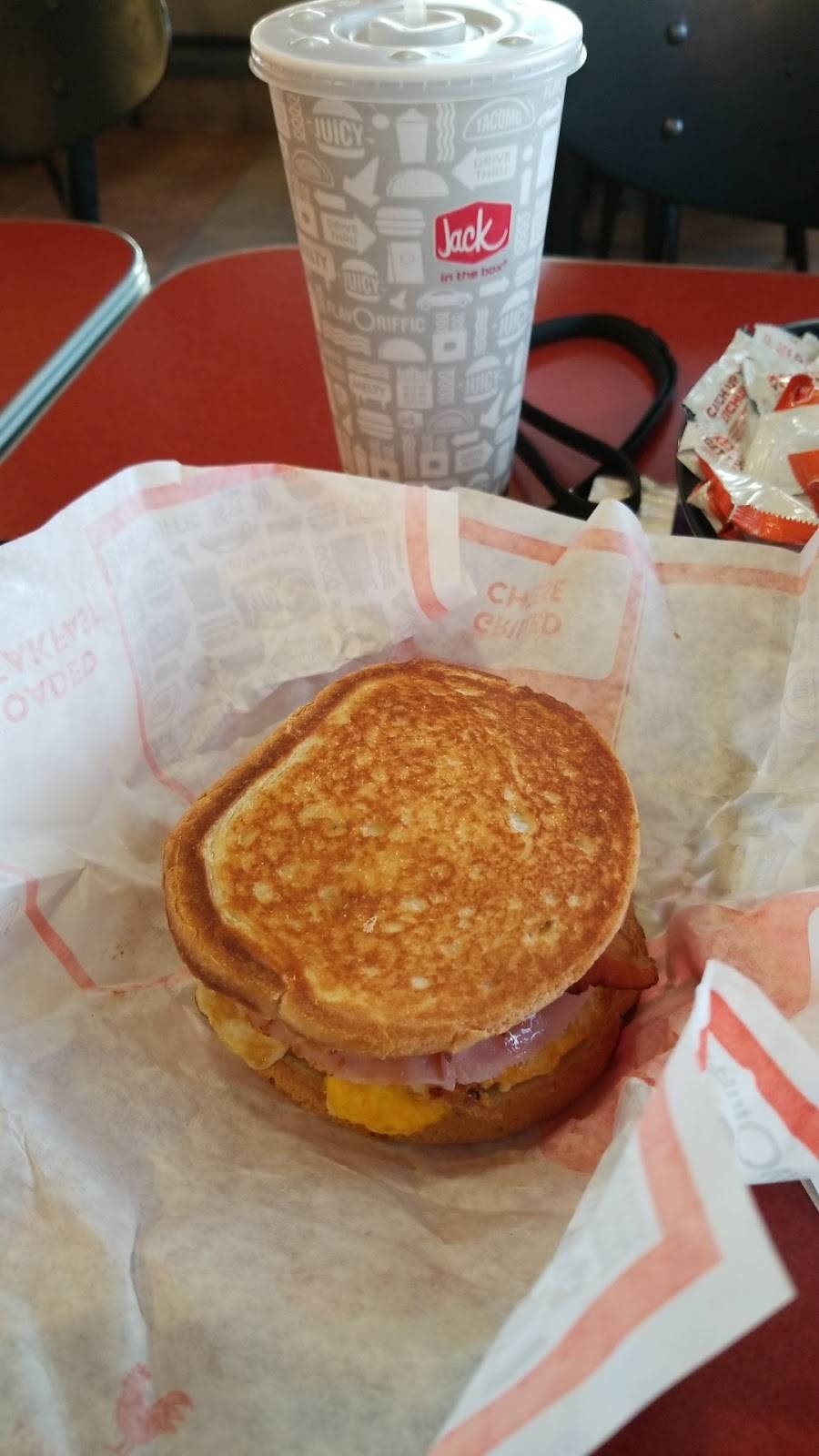 Jack in the Box | restaurant | 2520 W Glendale Ave, Phoenix, AZ 85051, USA | 6029953677 OR +1 602-995-3677