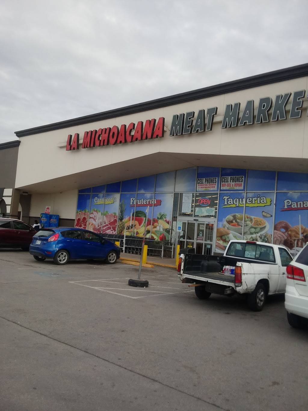 La Michoacana Meat Market | bakery | 3910 Aldine Mail Rte Rd, Houston, TX 77039, USA | 2814490263 OR +1 281-449-0263