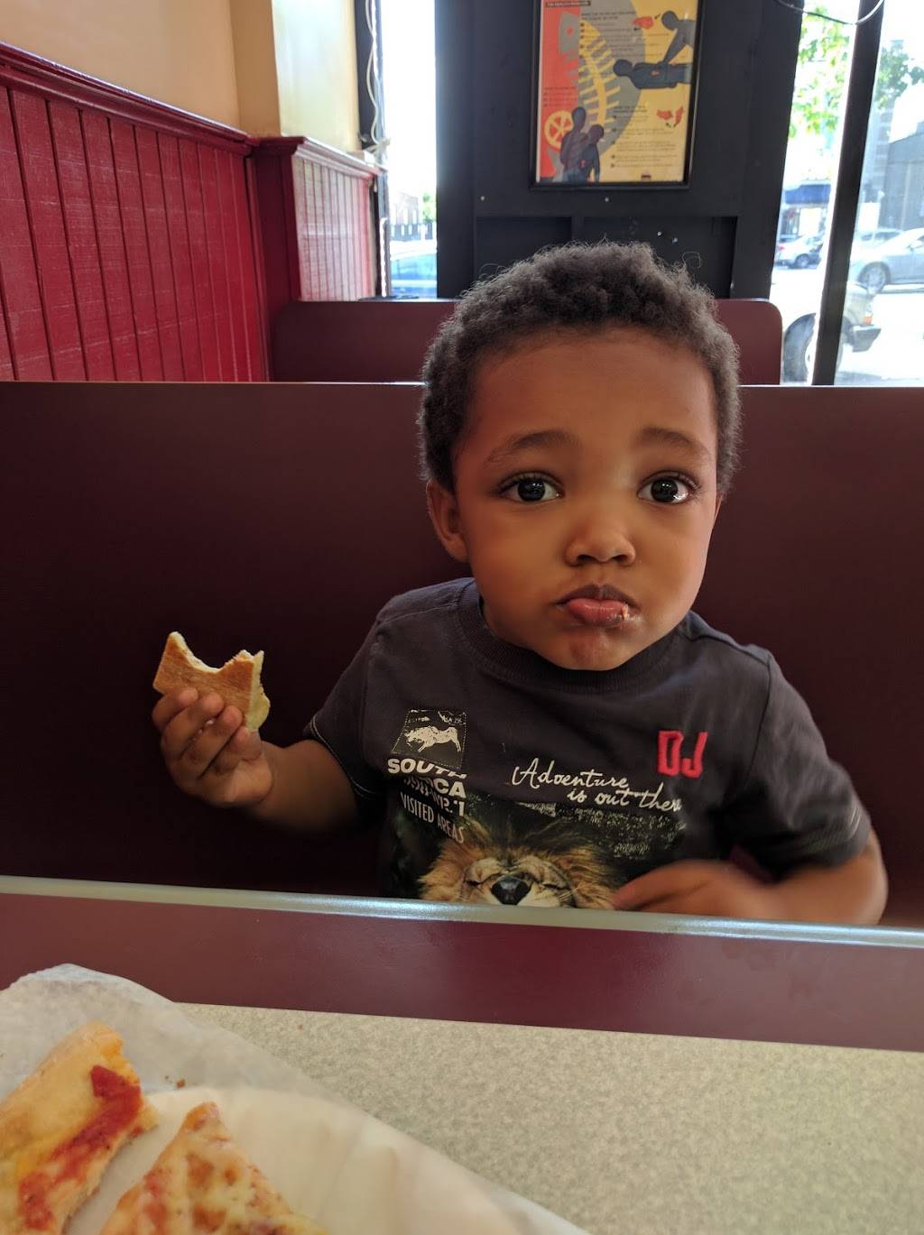 Villa Maria Pizzeria | restaurant | 2440 Eastchester Rd, Bronx, NY 10469, USA | 7188827446 OR +1 718-882-7446