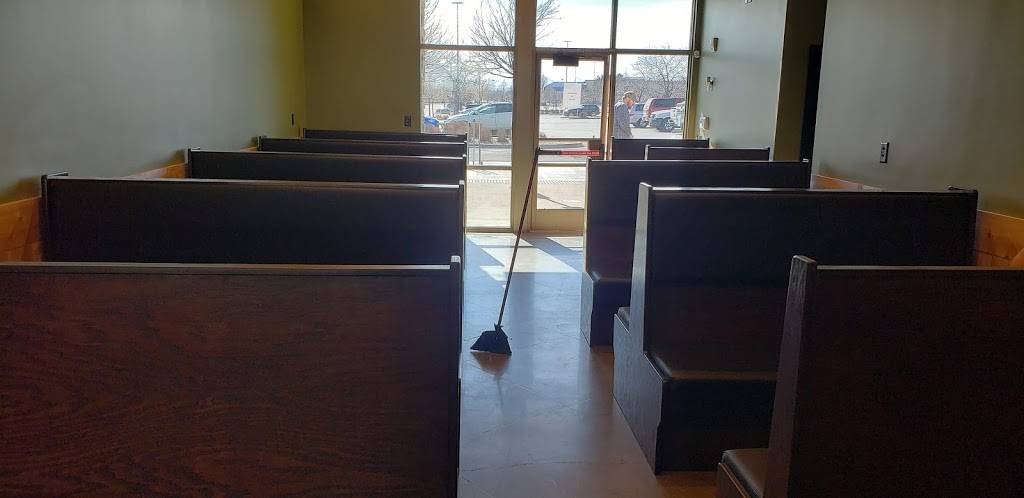 Luckys Iron Door Roadhouse | restaurant | 3754 West, Center View Way, West Jordan City, UT 84084, USA | 8018789439 OR +1 801-878-9439