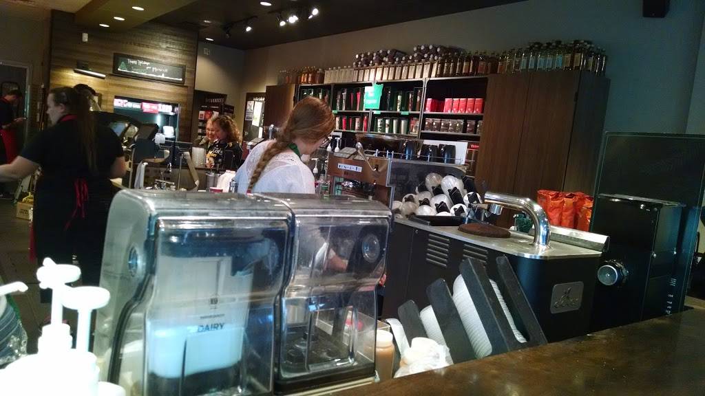 Starbucks | cafe | 2172 Walker Lake Rd, Mansfield, OH 44903, USA | 4197474381 OR +1 419-747-4381