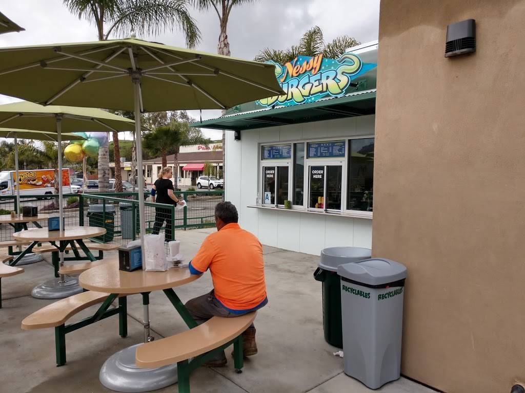 Nessy Burgers | restaurant | 3235 Old Hwy 395, Fallbrook, CA 92028, USA | 7607121497 OR +1 760-712-1497
