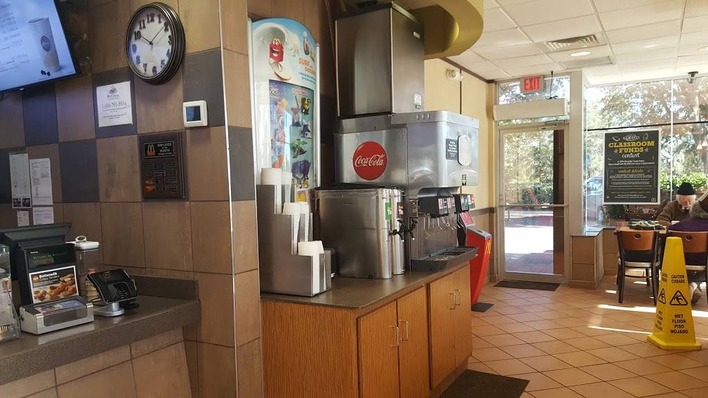 McDonalds | cafe | 7370 FL-100, Keystone Heights, FL 32656, USA | 3524732288 OR +1 352-473-2288