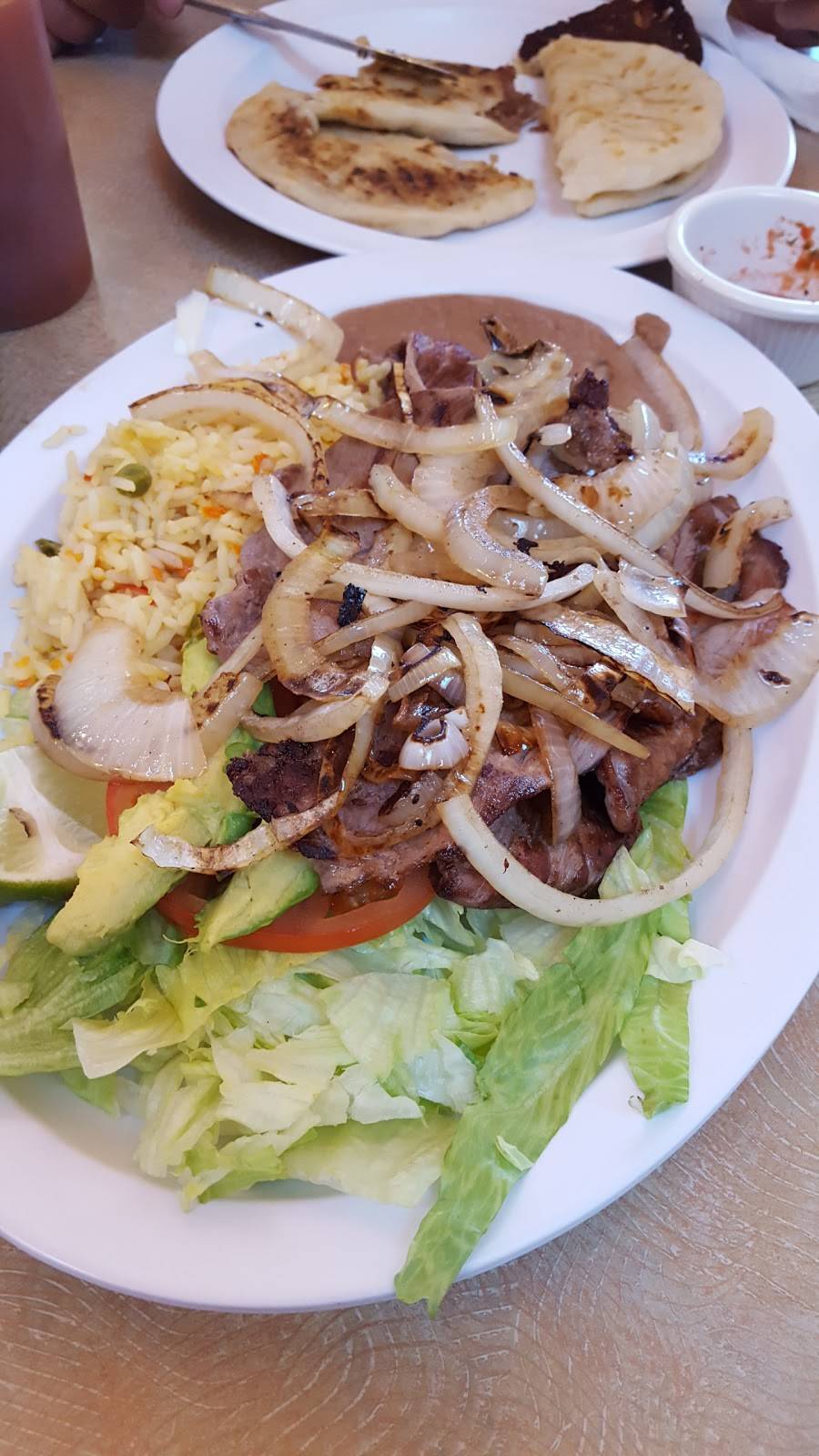 La Piñata | restaurant | 120 N B St, San Mateo, CA 94401, USA | 6503445722 OR +1 650-344-5722