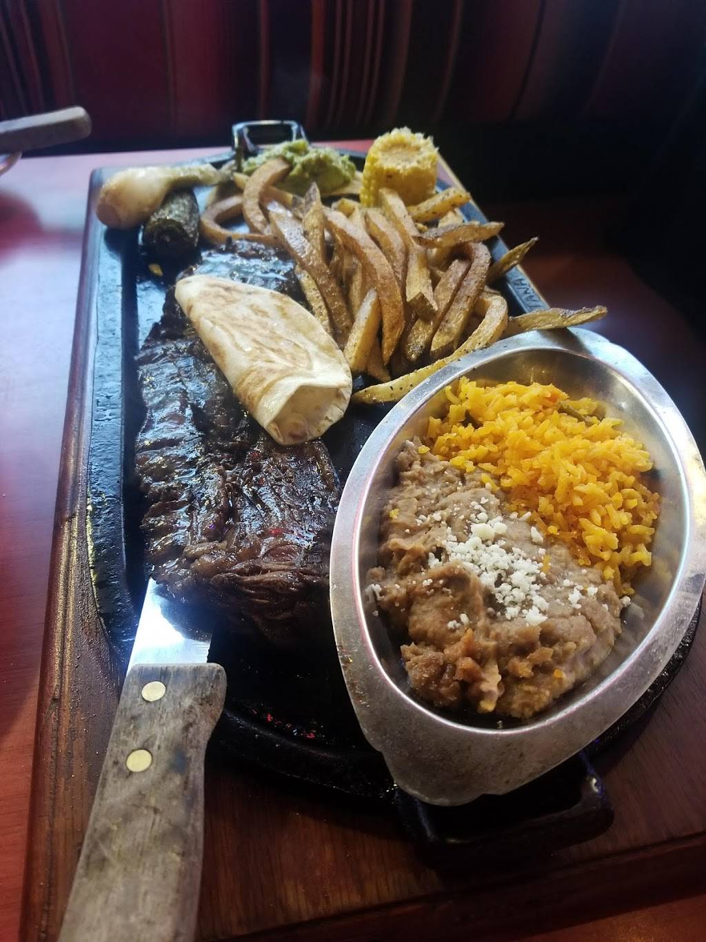 Valentina Restaurant | restaurant | 4506 W 63rd St, Chicago, IL 60629, USA | 7732845529 OR +1 773-284-5529