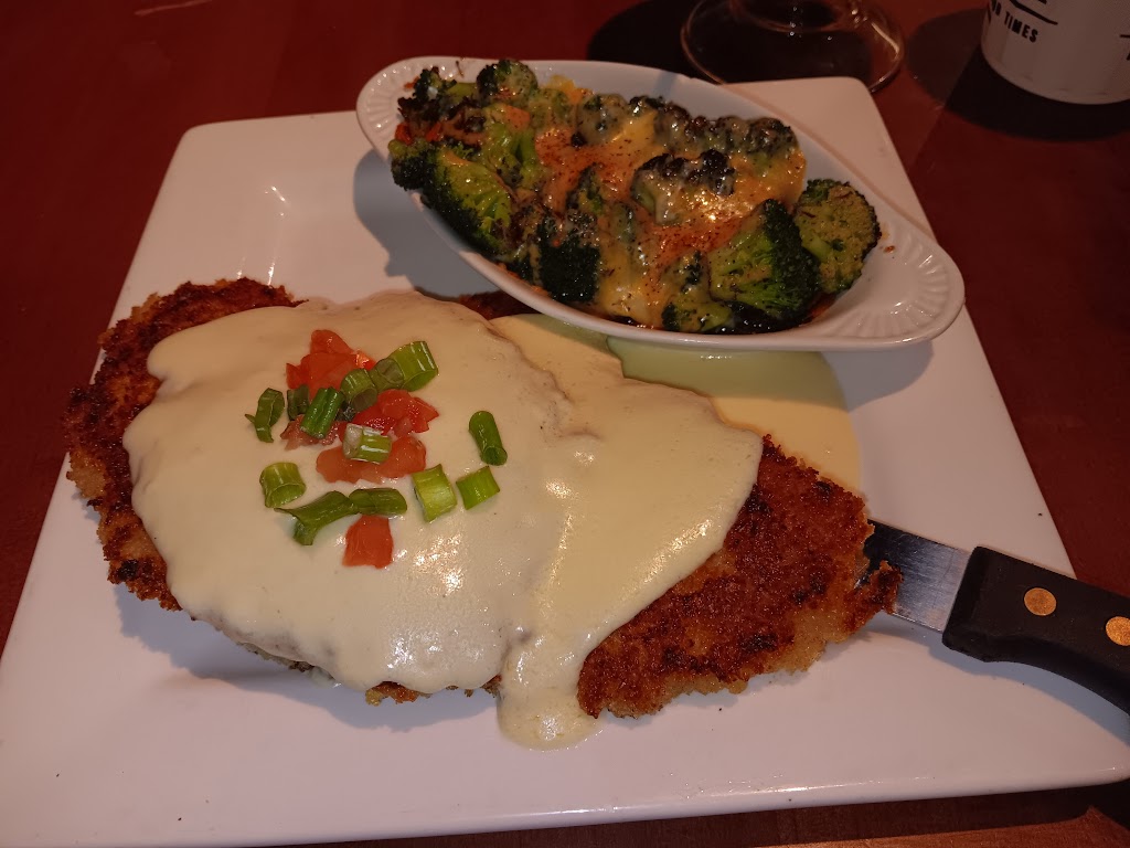 Rock House | restaurant | 1301 E Beebe Capps Expy, Searcy, AR 72143, USA | 5012683627 OR +1 501-268-3627