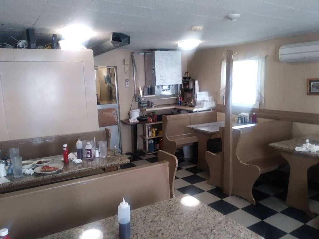 Carls Oxford Diner | restaurant | 291 Main St, Oxford, MA 01540, USA | 5089878770 OR +1 508-987-8770