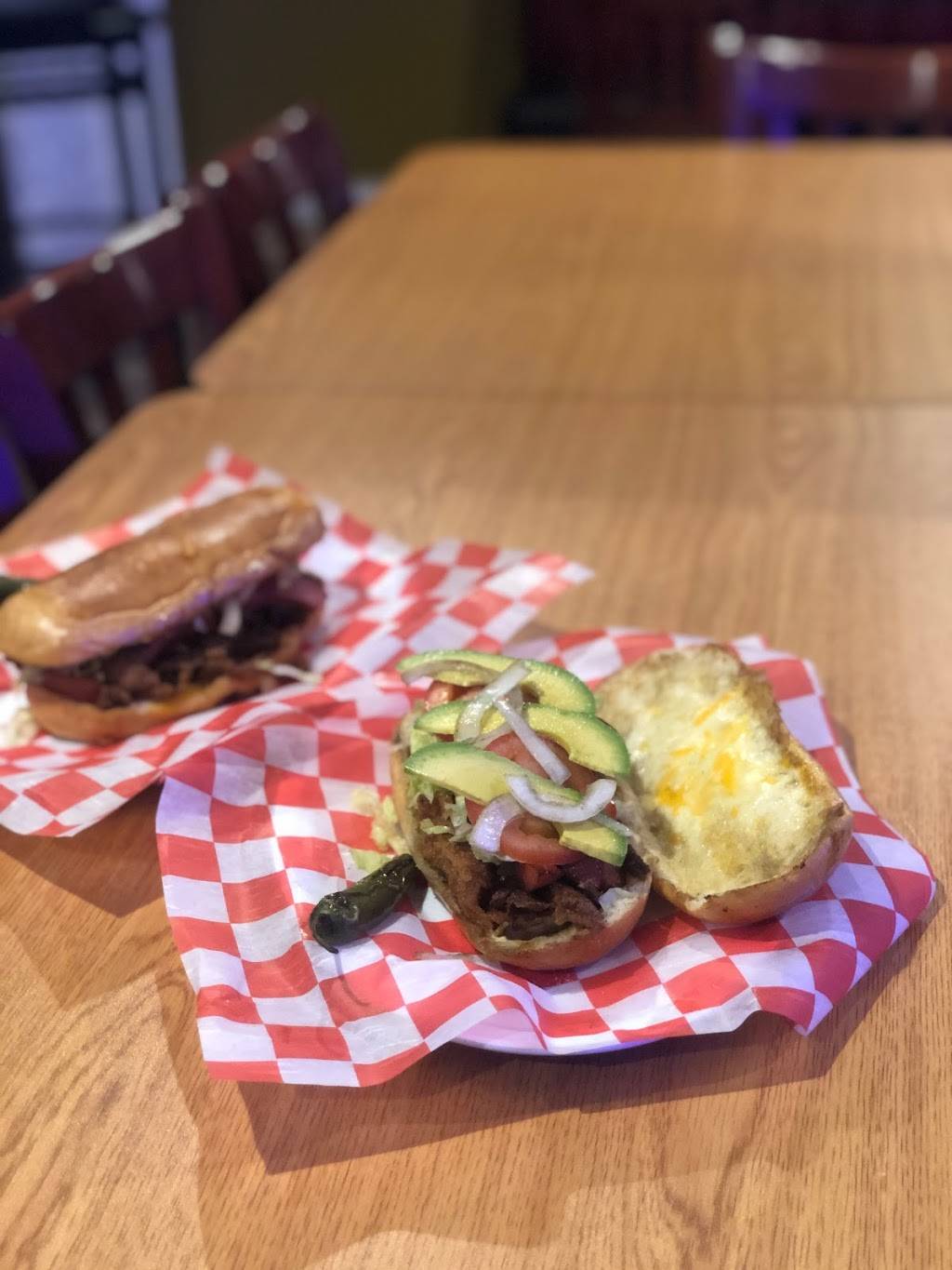 Temptations Mexican restaurant & lounge | restaurant | 60 W Hollis St, Nashua, NH 03060, USA | 6038648250 OR +1 603-864-8250