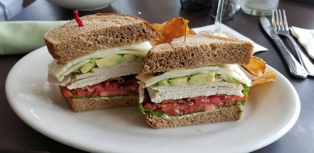 Sam Sneads Tavern at Lely Resort | restaurant | 8004 Lely Resort Blvd, Naples, FL 34113, USA | 2397936623 OR +1 239-793-6623