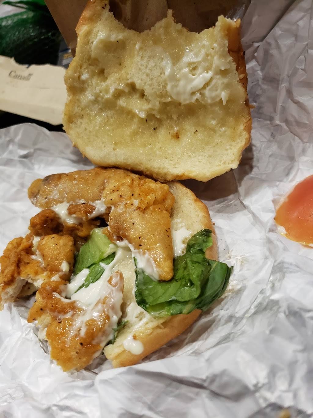 Chick Fiesta | restaurant | 2200 Brock Rd C4, Pickering, ON L1X 2R2, Canada | 9052394040 OR +1 905-239-4040