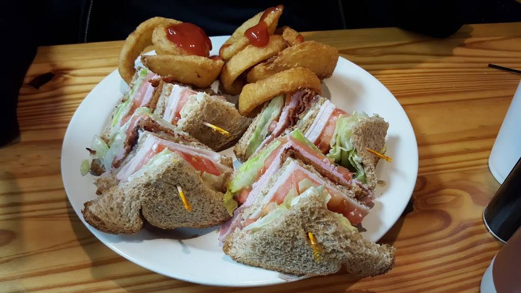 Finchs Family Restaurant of Creedmoor | restaurant | 101 West Masonic St, Creedmoor, NC 27522, USA | 9195286565 OR +1 919-528-6565