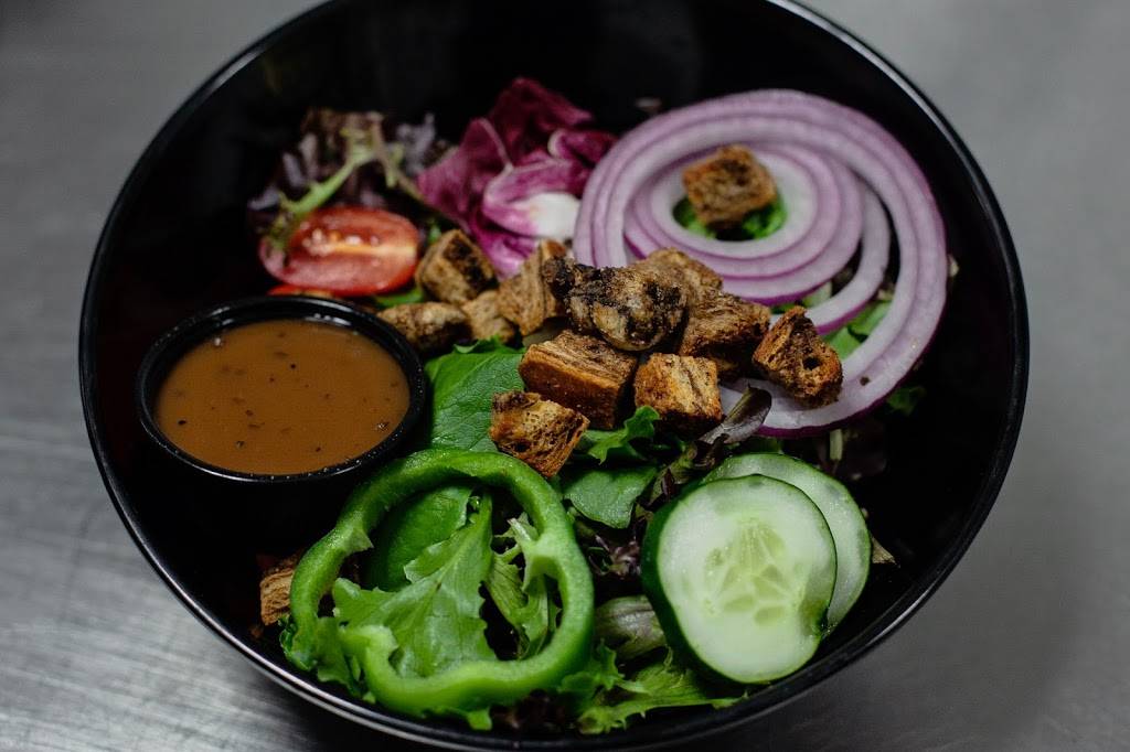 Mollys Pub | restaurant | 253 E Chestnut St, Lancaster, PA 17602, USA | 7178244535 OR +1 717-824-4535