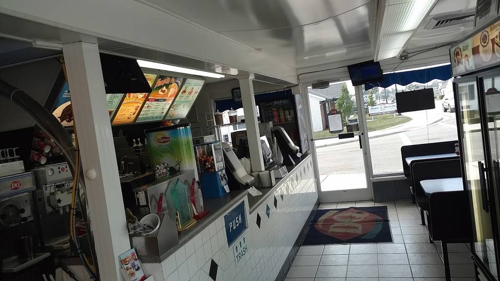 Dairy Queen | restaurant | 994 E Market St, Celina, OH 45822, USA | 4195862864 OR +1 419-586-2864