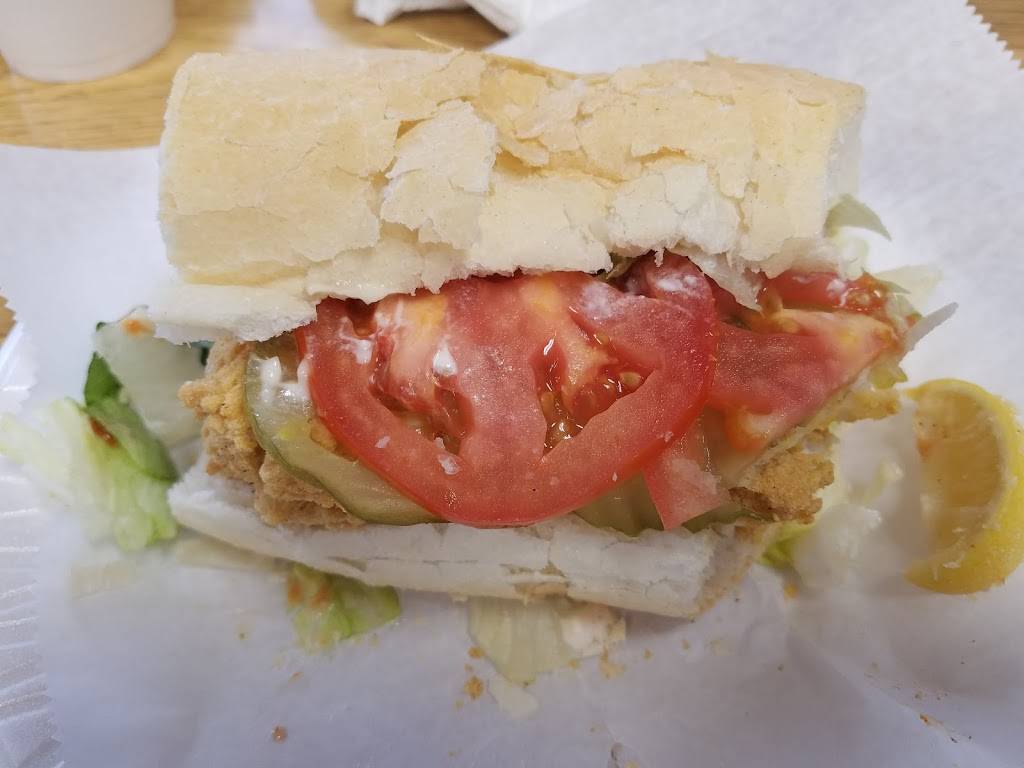 Dockside Seafood & Specialties, Inc | restaurant | 1528 US-11, Picayune, MS 39466, USA | 6017490400 OR +1 601-749-0400