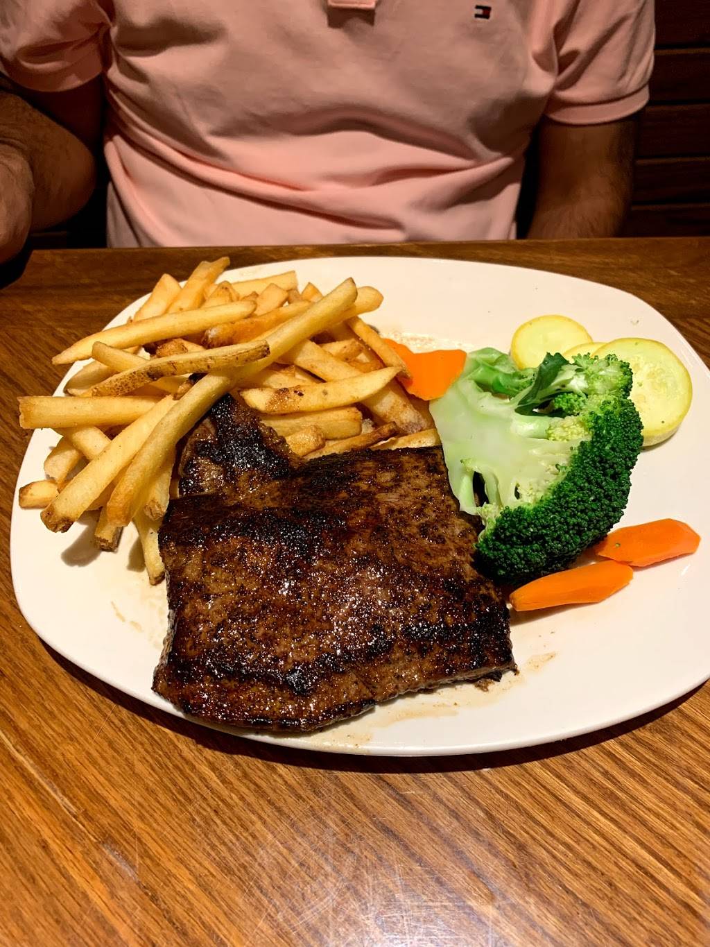 Outback Steakhouse | restaurant | 14830 Griffin Rd, Davie, FL 33331, USA | 9544302223 OR +1 954-430-2223
