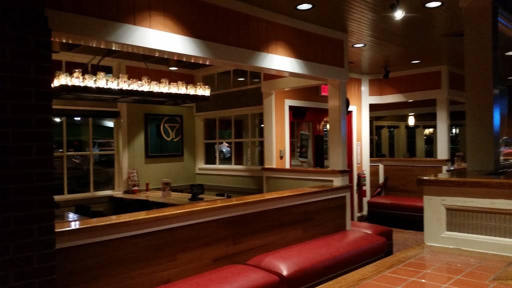 Chilis Grill & Bar | restaurant | 1820 Gallatin Pike N, Madison, TN 37115, USA | 6158519377 OR +1 615-851-9377